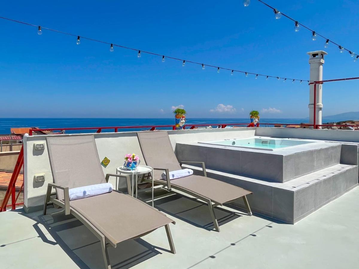 Duca D'Aosta Terrace, Skypool & Sauna Acquedolci Eksteriør bilde